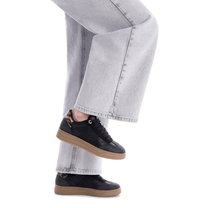 Refresh 172954 - Black Trainers