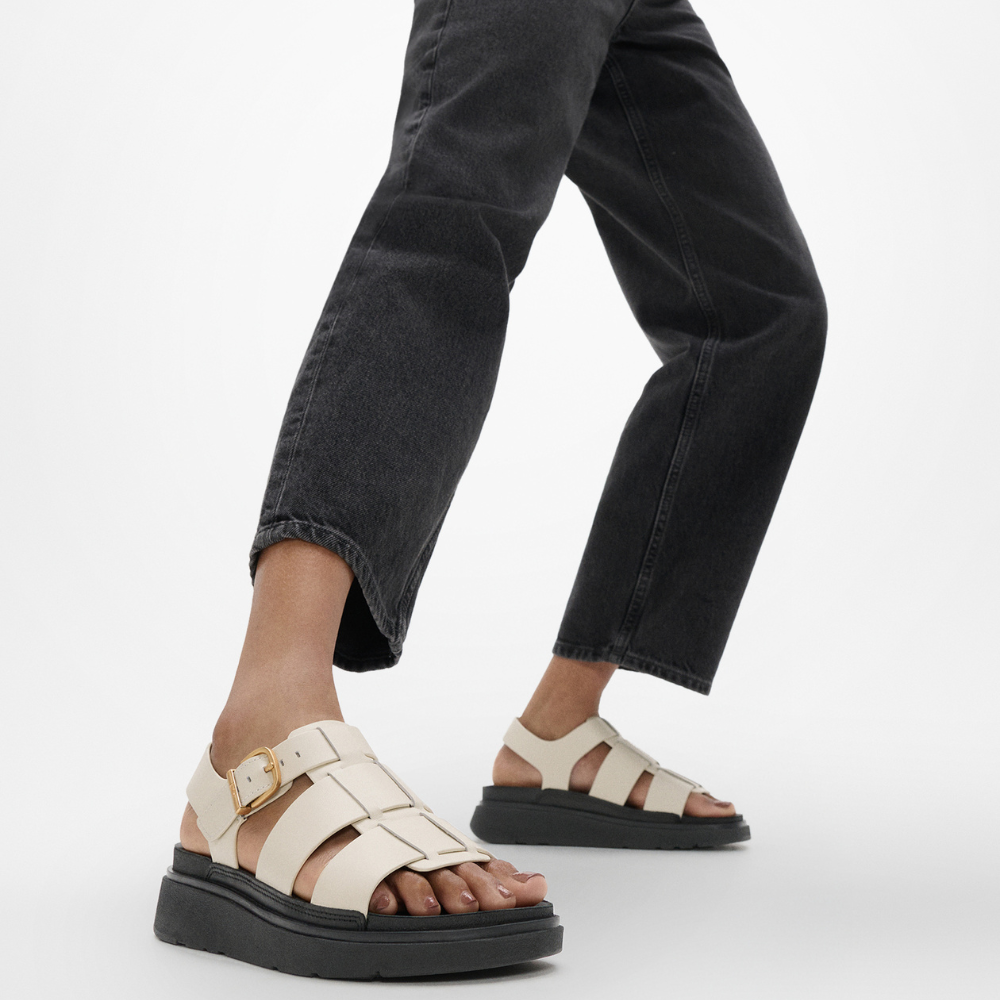 FitFlop Gen FF Leather Fisherman Sandals - Paris Beige