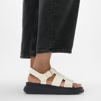 FitFlop Gen FF Leather Fisherman Sandals - Paris Beige