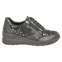 DB Poinsettia - Black Leather/Stretch Trainer