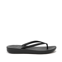 FitFlop IQushion Ergonomic Flipflop -  All Black Sandals