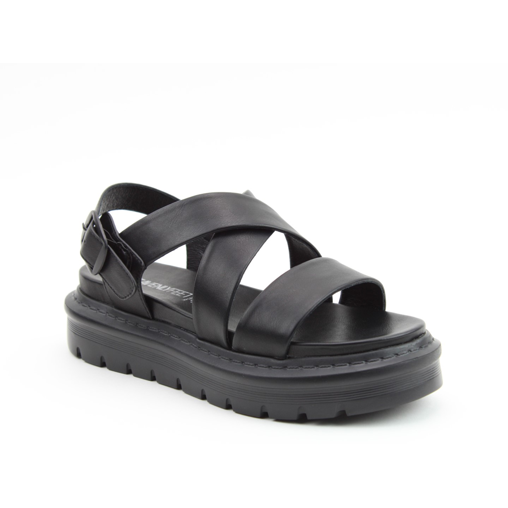 Heavenly Feet Fallon 2 - Black Sandals